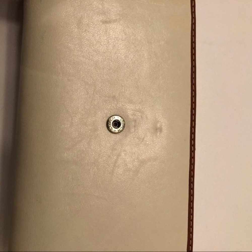 Coach brown and white leather wallet - Picture 7 of 13